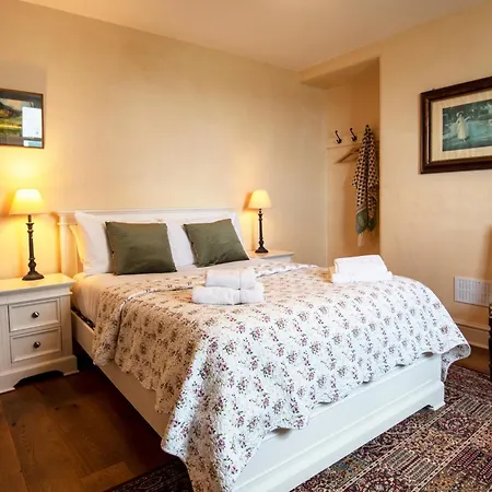 Lightkeeper's Houses, Donegal Дом отдыха *